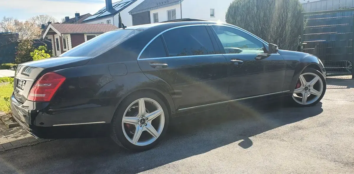 Gebraucht Mercedes S400 299 PS (219 kW) 2009 Schwarz Limousine