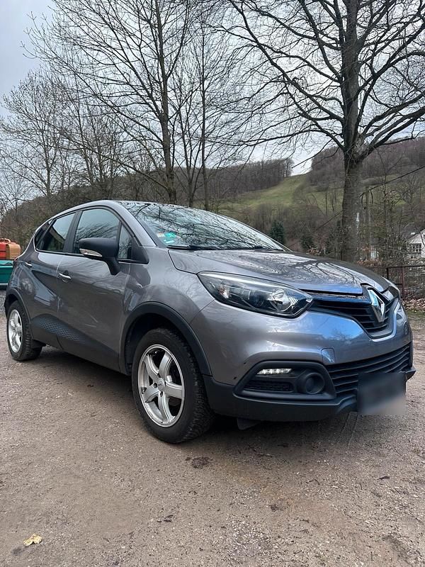Gebraucht Renault Captur 90 PS (66 kW) 2015 Grau SUV