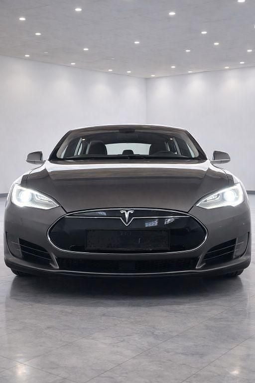 Gebraucht Tesla Model S 244 kW (332 PS) 2015 Grau Kleinwagen