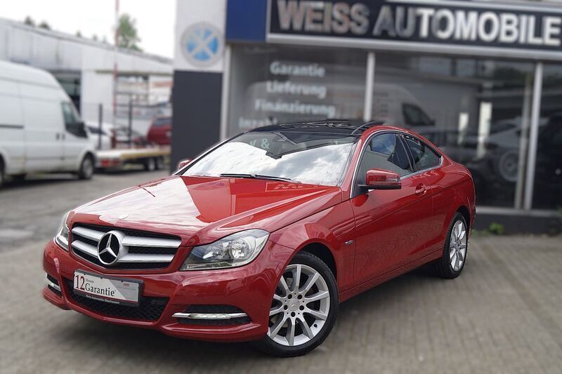 Rot Gebraucht 2011 Mercedes C250 Coupé | 12.990 € (Fairer Preis) - Bild 1/4