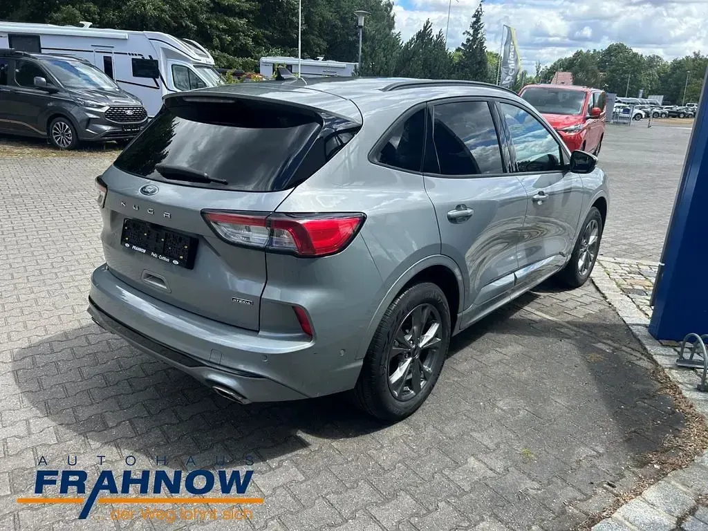 Gebraucht Ford Kuga ST-Line 224 PS (164 kW) 2022 Solarsilber SUV