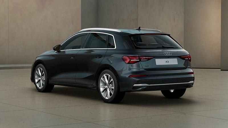 Neu Audi A3 Advanced 150 PS (110 kW) 2025 Grau Limousine