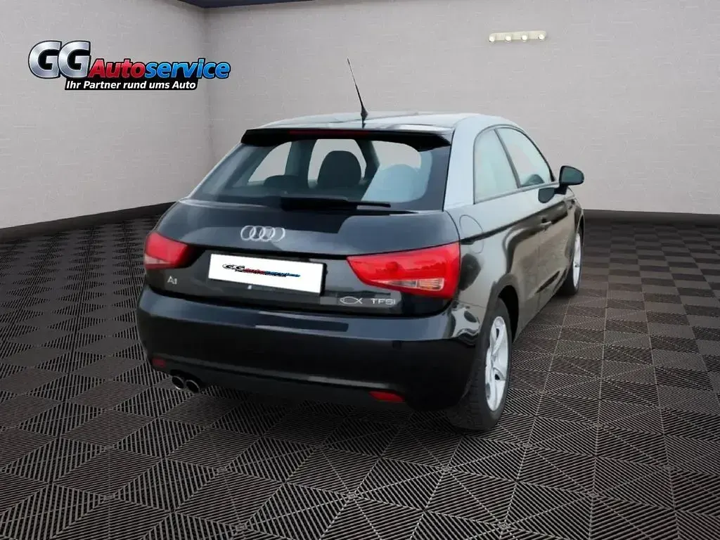 Gebraucht Audi A1 Ambition 122 PS (89 kW) 2010 Schwarz Kleinwagen
