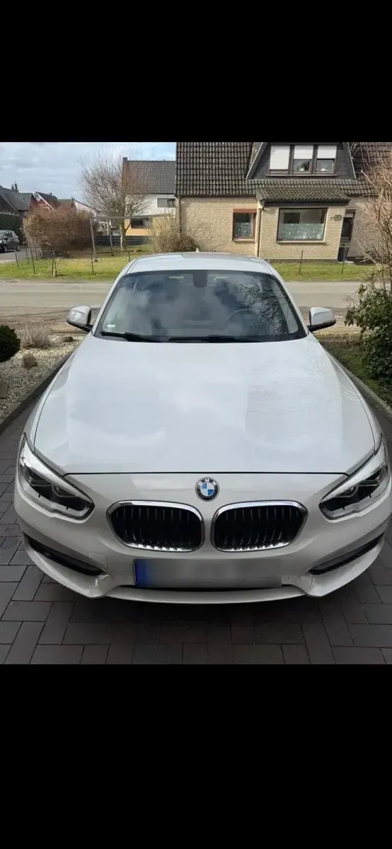 Używany BMW 116 Advantage 109 KM (80 kW) 2019 Biały Hatchback