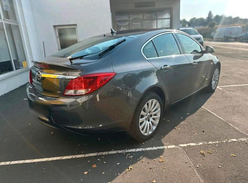 Gebraucht Opel Insignia 160 PS (117 kW) 2008 Grau Limousine
