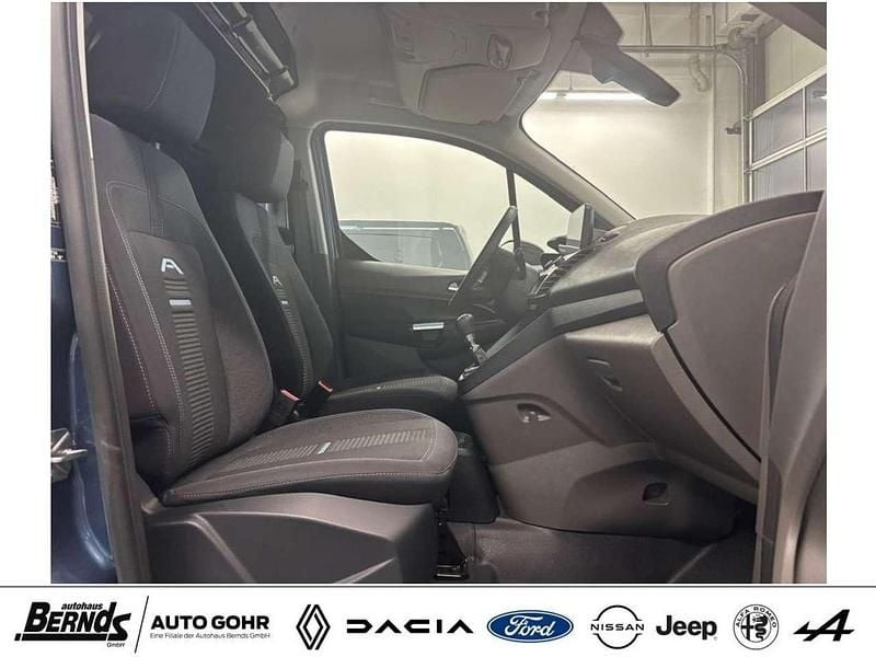 Używany Ford Transit Connect Basis 101 KM (74 kW) 2023 Niebieski Minivan