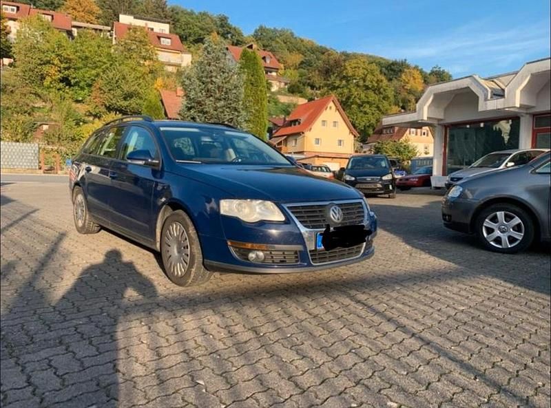 Blau Gebraucht 2007 VW Passat Kombi | 1.999 € (Fairer Preis) - Bild 1/4