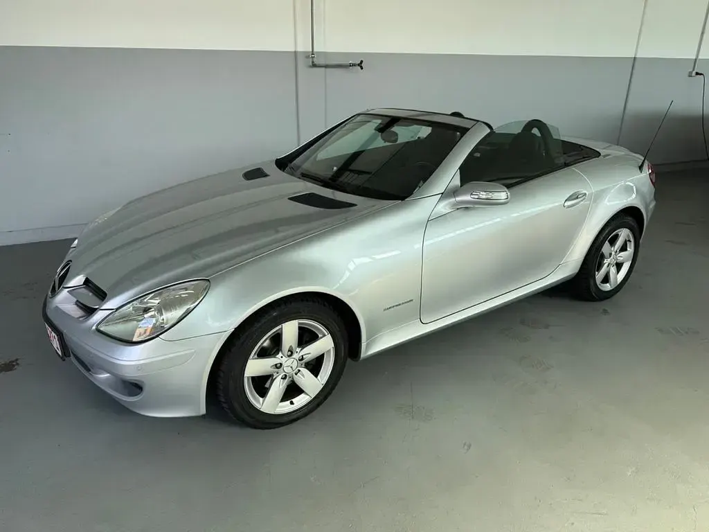 Gebraucht Mercedes SLK200 163 PS (119 kW) 2005 Silber Cabrio