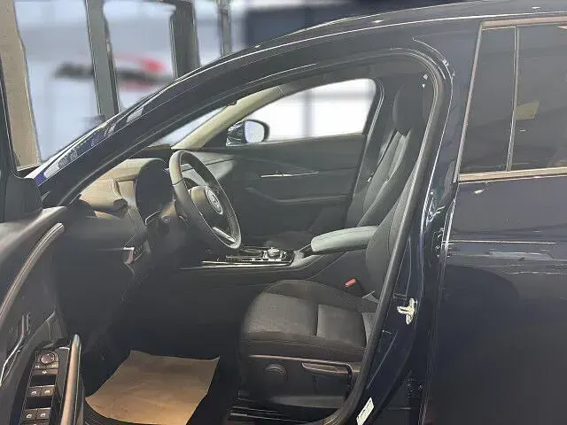 Neu Mazda CX-30 Center-Line 140 PS (102 kW) 2025 Blau SUV