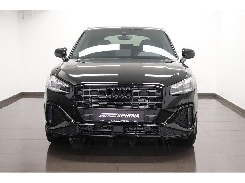 Neu Audi Q2 Competition 150 PS (110 kW) 2026 Schwarz SUV