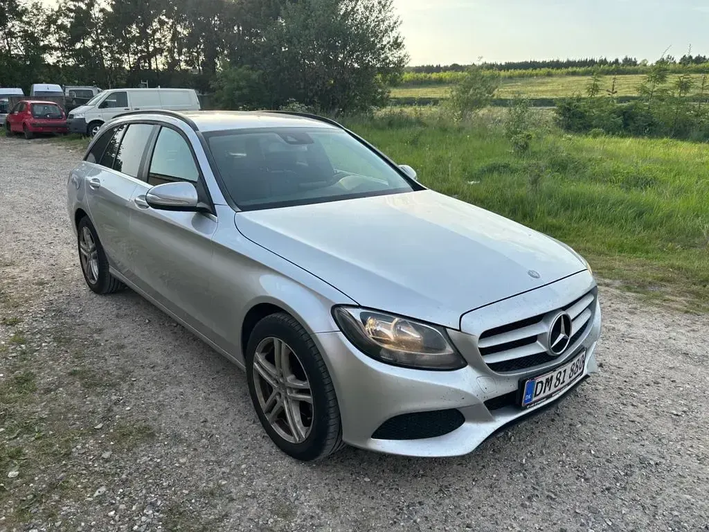 Gebraucht Mercedes C220 170 PS (125 kW) 2014 Silber Kombi