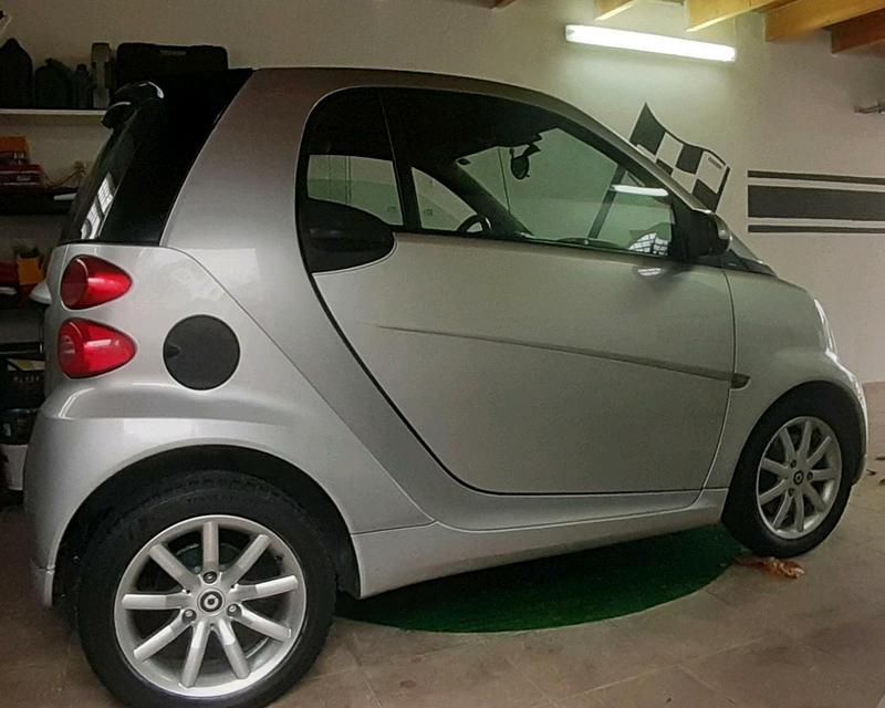 Silber Gebraucht 2008 Smart ForTwo Coupé Passion Kleinwagen | 3.250 € (Fairer Preis) - Bild 1/4