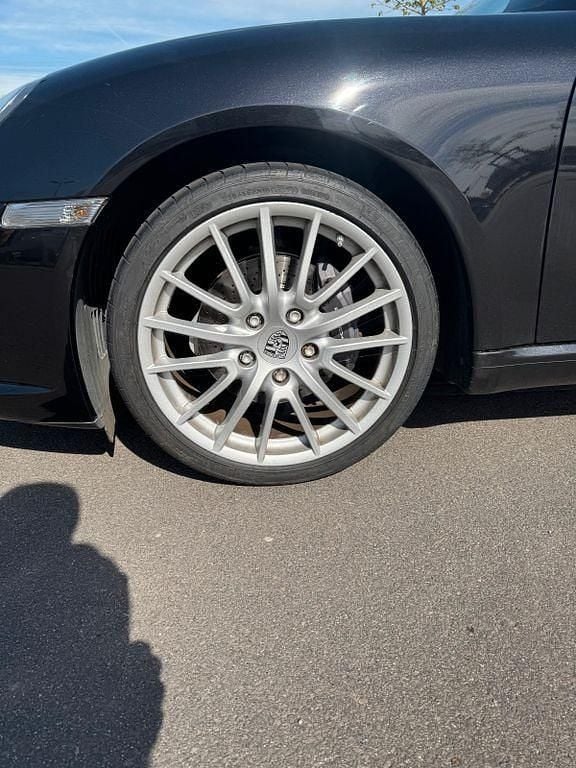 Second-hand Porsche Boxster 256 CP (188 kW) 2010 Negru Cabrio