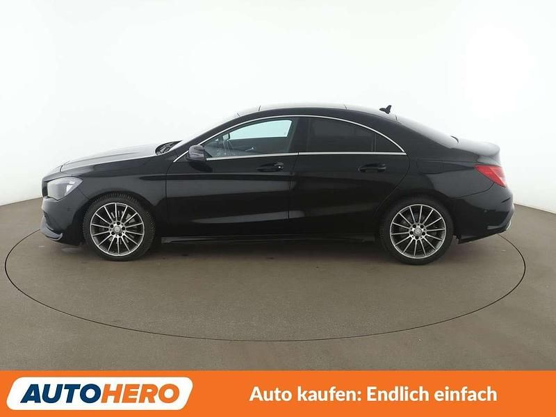 Gebraucht Mercedes CLA220 AMG line 177 PS (130 kW) 2017 Schwarz Limousine