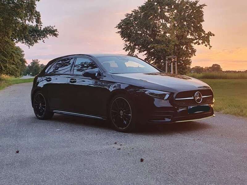 Schwarz Gebraucht 2019 Mercedes A250 Edition 1 Limousine | 28.100 € (Fairer Preis) - Bild 1/4