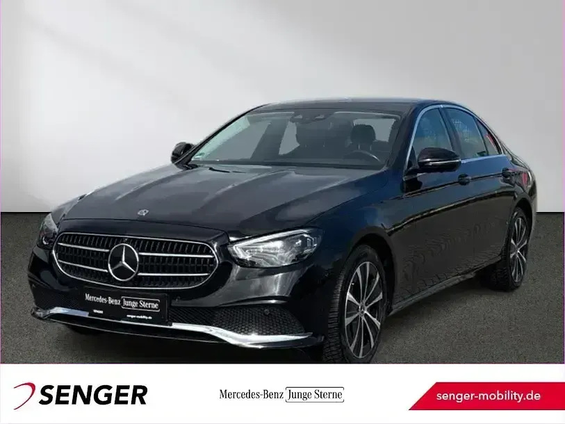 Second-hand Mercedes E300 Avantgarde 306 CP (225 kW) 2020 Berlinǎ