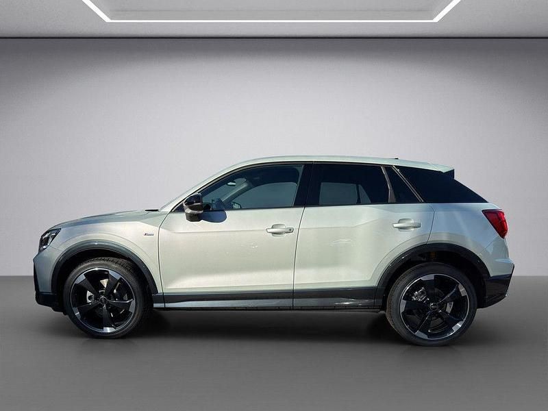 Gebraucht Audi Q2 S-Line 150 PS (110 kW) 2025 Tausilber SUV