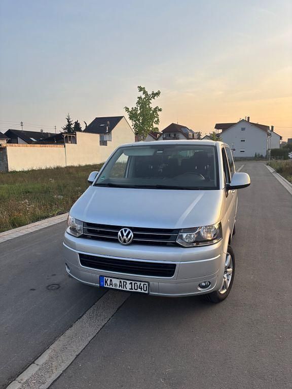 Silber Gebraucht 2014 VW T5 Van | 14.490 € (Guter Preis) - Bild 1/4