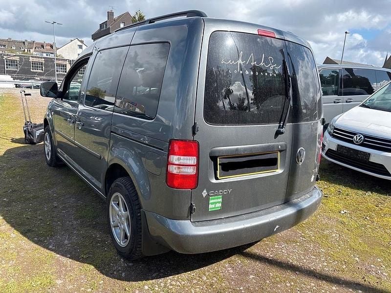 Gebraucht VW Caddy Comfortline 102 PS (75 kW) 2012 Grau Van / Kleinbus