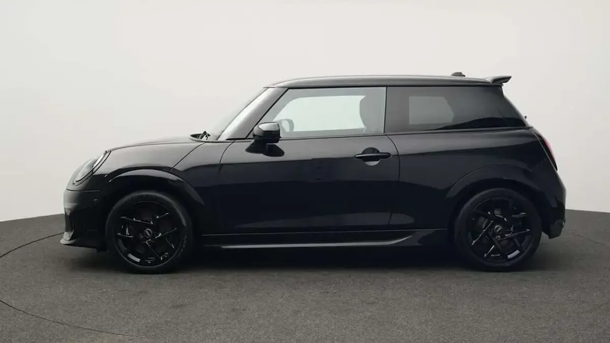Gebraucht Mini John Cooper Works 156 PS (114 kW) 2025 Schwarz Kleinwagen