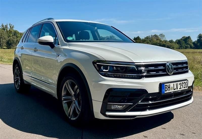 Weiß Gebraucht 2018 VW Tiguan R-line SUV | 25.975 € (Superpreis) - Bild 1/4