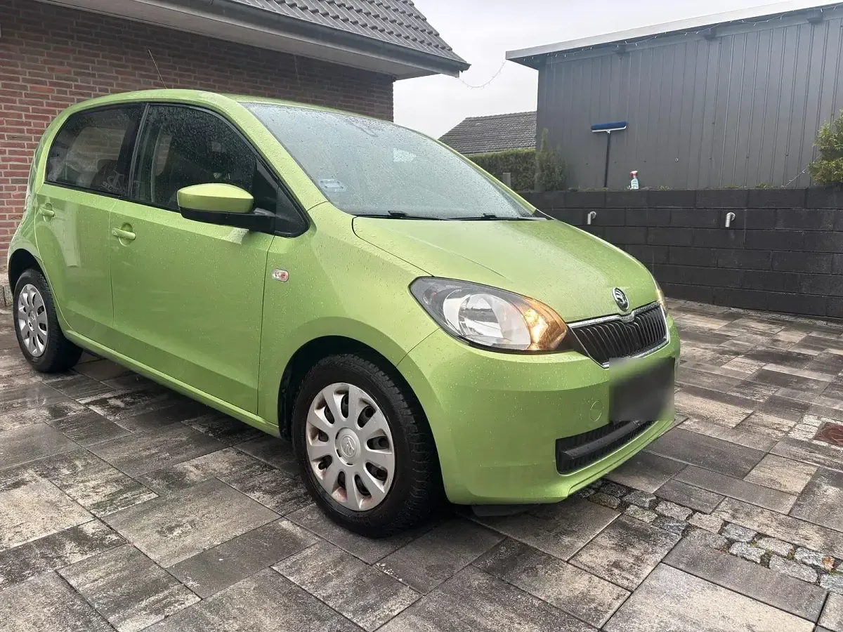 Używany Skoda Citigo 75 KM (55 kW) 2012 Zielony Hatchback