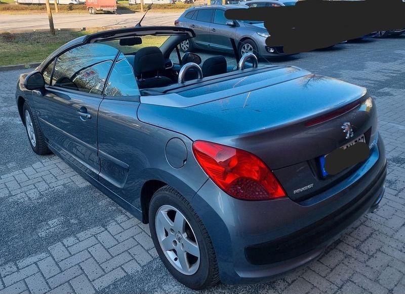 Gebraucht Peugeot 207 CC 120 PS (88 kW) 2009 Grau Cabrio