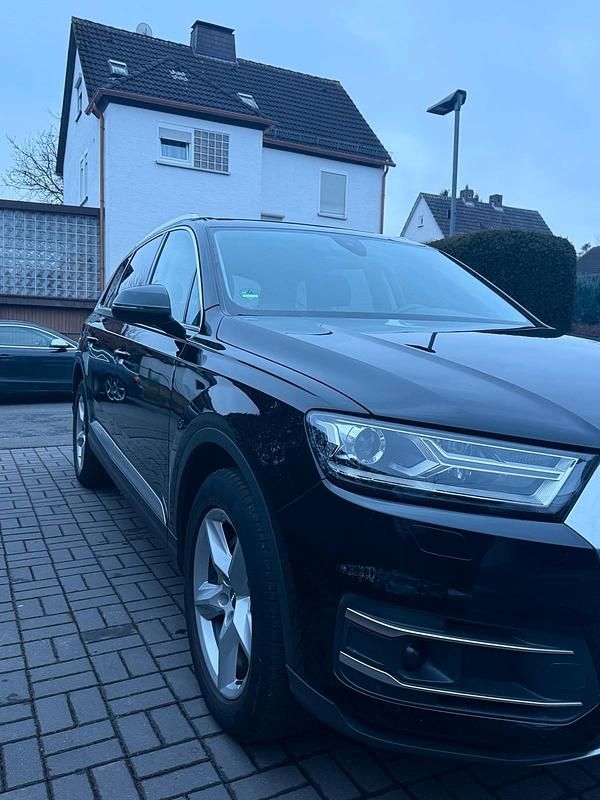 Gebraucht Audi Q7 Comfort 231 PS (169 kW) 2019 Schwarz SUV
