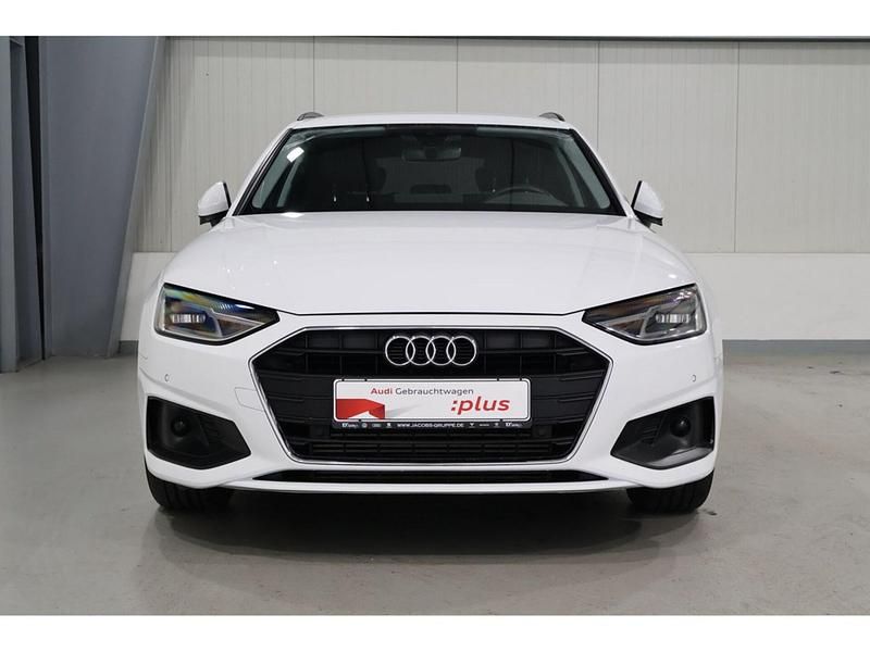 Second-hand Audi A4 Performance 204 CP (150 kW) 2024 Alb Break