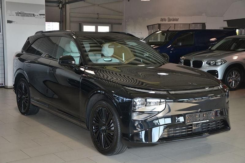 Neu XPENG G9 AWD Performance 422 kW (575 PS) 2026 Schwarz SUV
