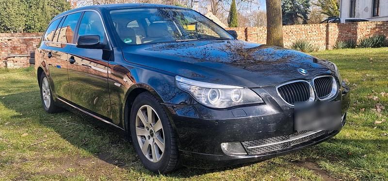 Usata BMW 523 2009 Nero Station wagon