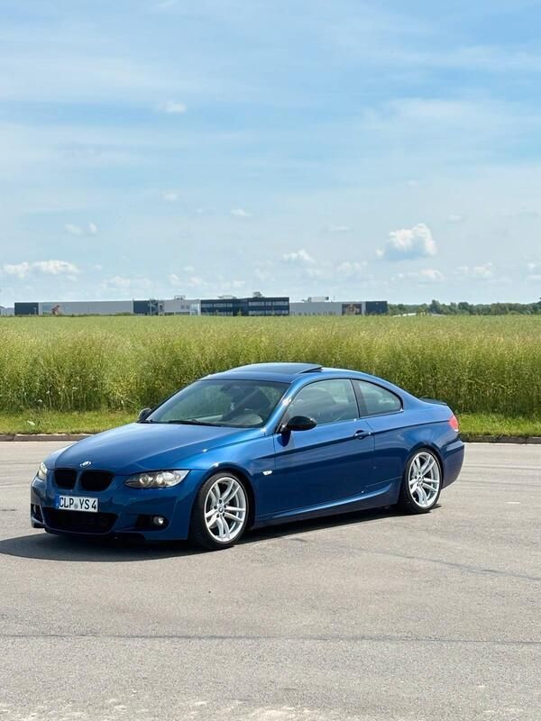 Blau Gebraucht 2008 BMW 320 Performance Coupé | 6.999 € (Etwas zu teuer) - Bild 1/4