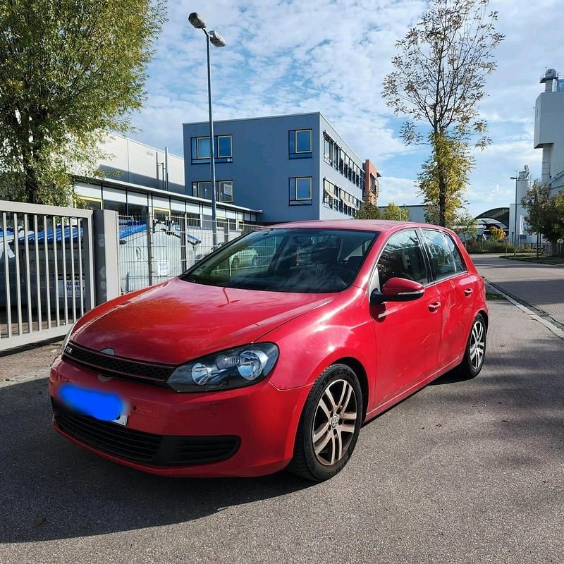 Rot Gebraucht 2009 VW Golf VI Kleinwagen | 2.500 € (Superpreis) - Bild 1/4