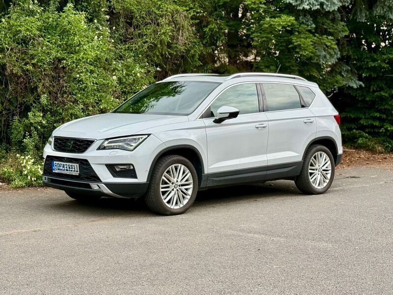 "nevada" weiss Gebraucht 2017 Seat Ateca 4Drive SUV | 17.990 € (Guter Preis) - Bild 1/4