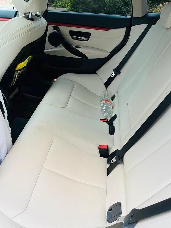 Weiß Gebraucht 2016 BMW 430 Gran Coupé M Sport Coupé | 22.500 € (Fairer Preis) - Bild 1/4