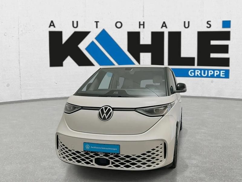 Weiss Gebraucht 2023 VW ID. Buzz Pro Van / Kleinbus | 62.950 € - Bild 1/4