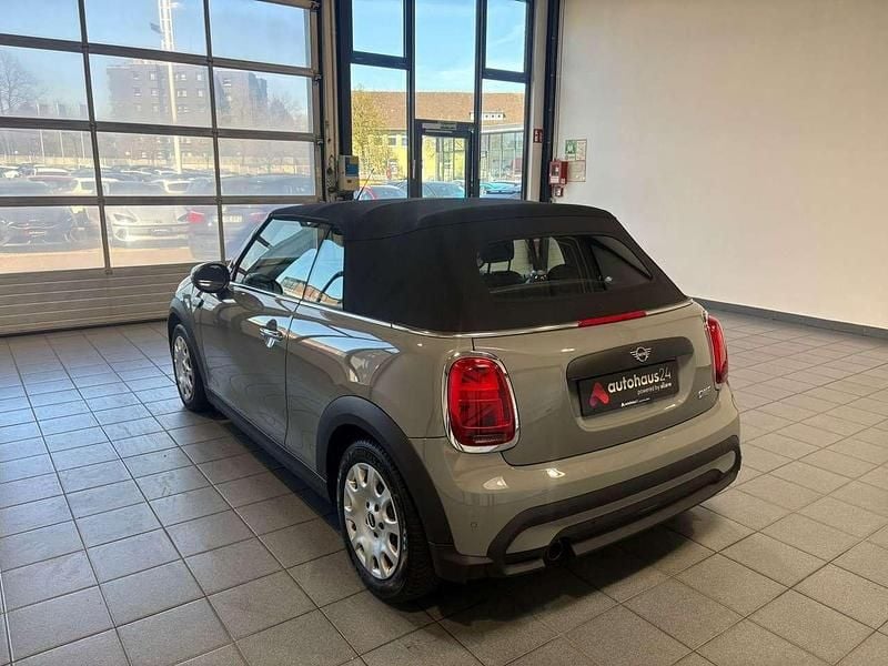 Gebraucht Mini One Cabriolet Essential 102 PS (75 kW) 2022 Moonwalk grey (metallic) Cabrio