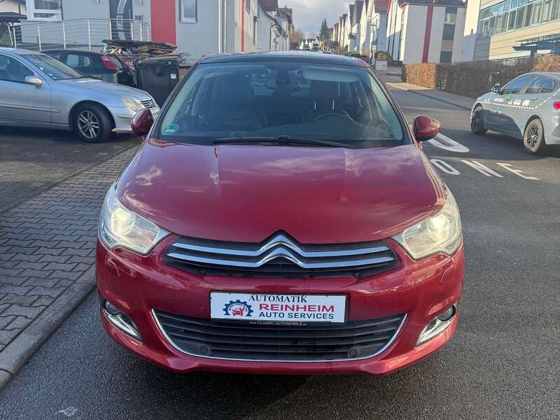 Rot Gebraucht 2011 Citroën C4 Business Class Limousine | 7.000 € (Etwas zu teuer) - Bild 1/4
