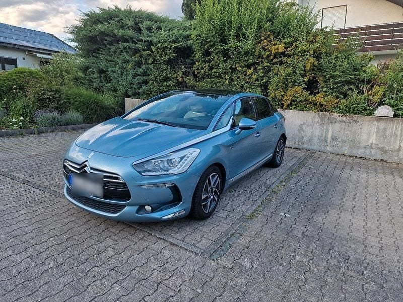 Blau Gebraucht 2012 Citroën DS5 Sport Chic Kleinwagen | 10.500 € (Fairer Preis) - Bild 1/4