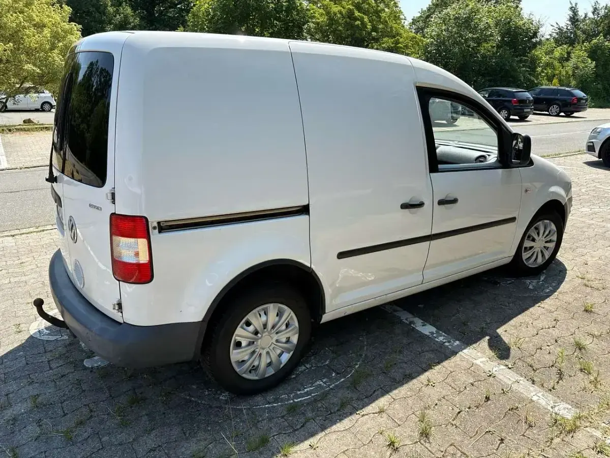 Gebraucht VW Caddy Life 109 PS (80 kW) 2007 Weiß Van / Kleinbus