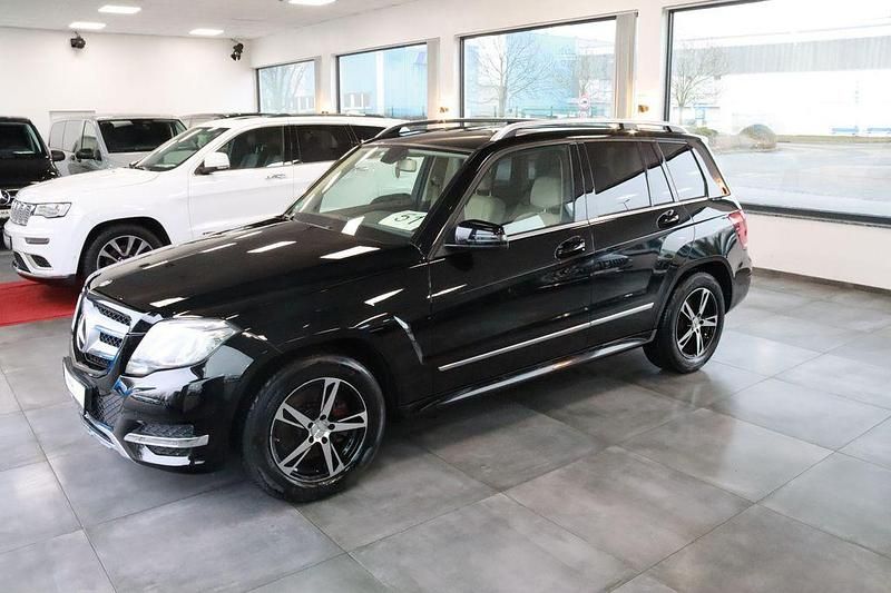 Schwarz Gebraucht 2012 Mercedes GLK220 SUV | 10.950 € (Superpreis) - Bild 1/4