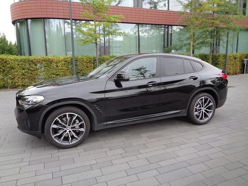 Gebraucht BMW X4 Performance 286 PS (210 kW) 2023 Schwarz SUV
