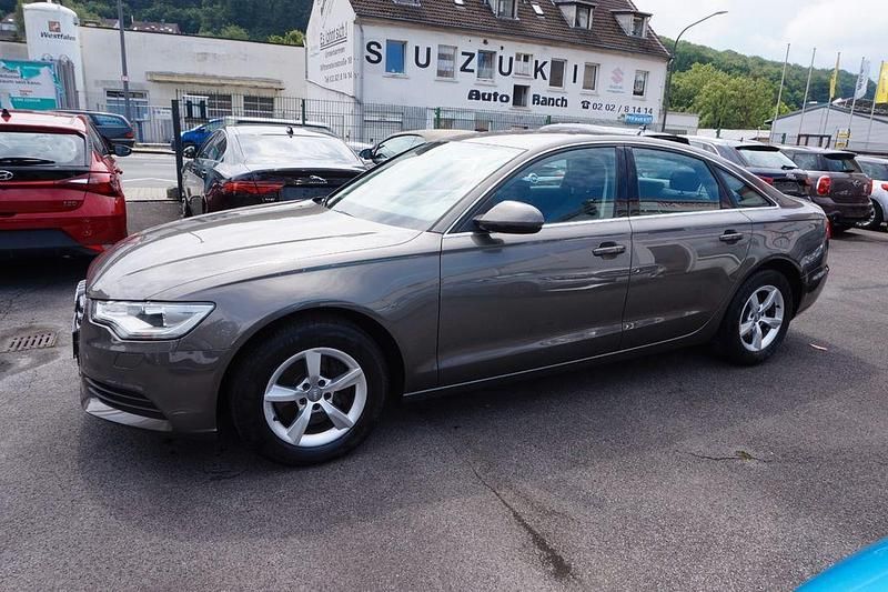 Gebraucht Audi A6 Ambiente 179 PS (131 kW) 2013 Grau Limousine