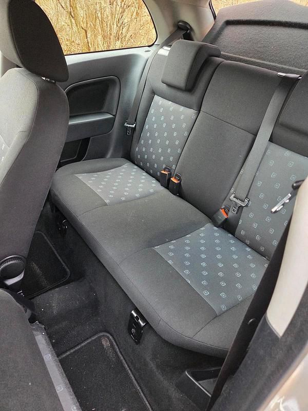 Gebraucht Ford Fiesta 60 PS (44 kW) 2005 Silber Kleinwagen