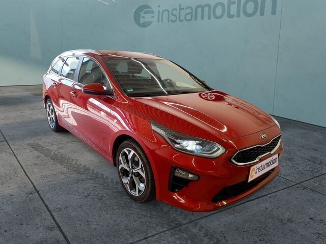 Andere farbe Gebraucht 2019 Kia Ceed Limousine | 15.180 € (Teuer) - Bild 1/2