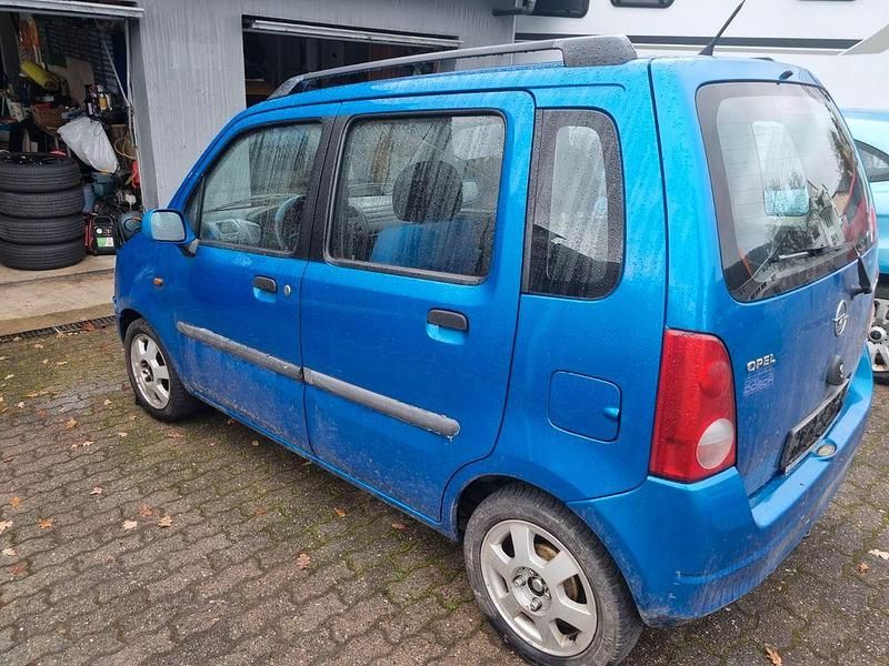 Gebraucht Opel Agila Comfort 58 PS (42 kW) 2001 Blau Kleinwagen