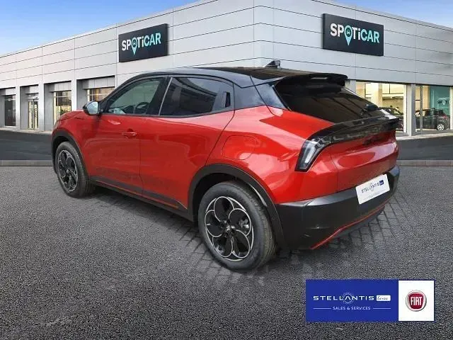 Gebraucht Alfa Romeo Junior Edizione Speciale 114 kW (156 PS) 2025 Rot SUV