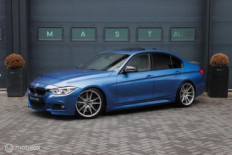 Blau Gebraucht 2017 BMW 340 M Sport Limousine | 32.740 € (Teuer) - Bild 1/4