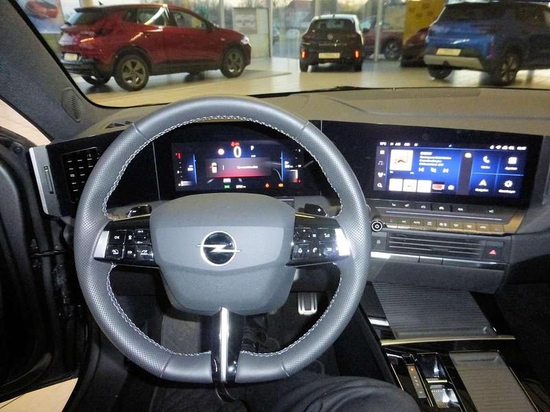 Gebraucht Opel Astra 131 PS (96 kW) 2024 Grau Kombi