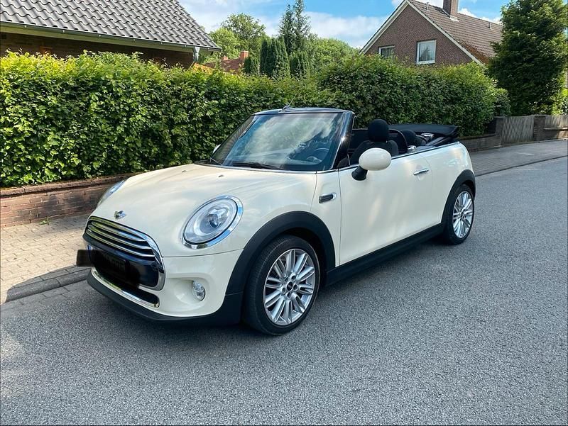 Gebraucht Mini Cooper Cabriolet 136 PS (100 kW) 2017 Weiß Cabrio